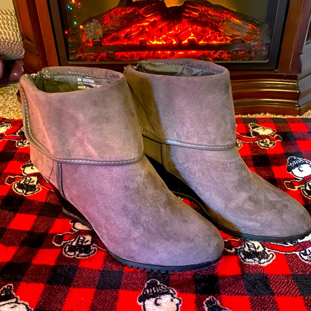 Gray wedge booties -size 8.